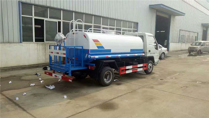 5方灑水車與消防車采購(gòu)指南 如何尋找高性價(jià)比貨源